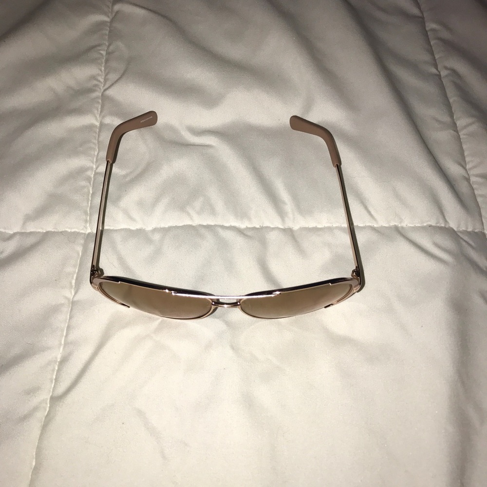 Michael Kors Sunglasses - Picture 4 of 5